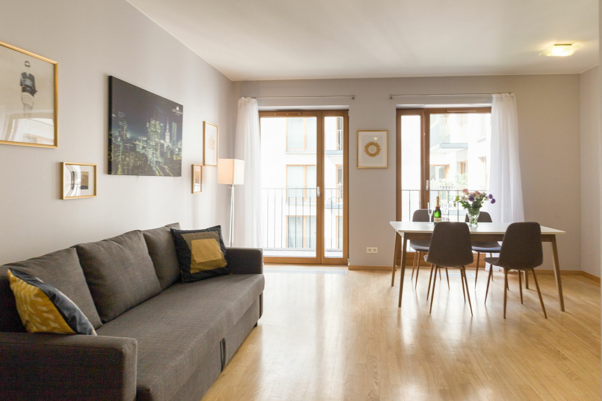 Apartament Premium Nowy Swiat By City Quality Varsóvia Exterior foto